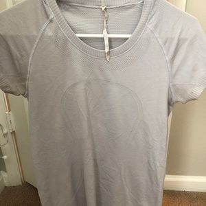 Lululemon Swiftly Short Sleeve Shirt